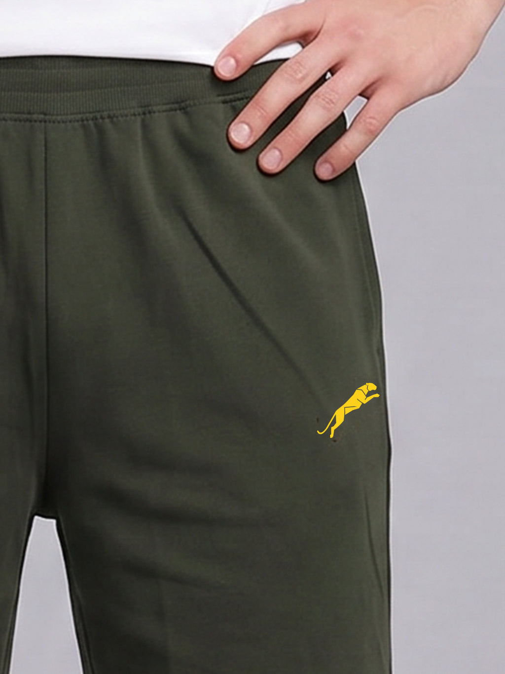 ARDEUR ZEAL IN YOU Men's Olive Regular Fit Push Yourself Dumbbell Typography Shorts