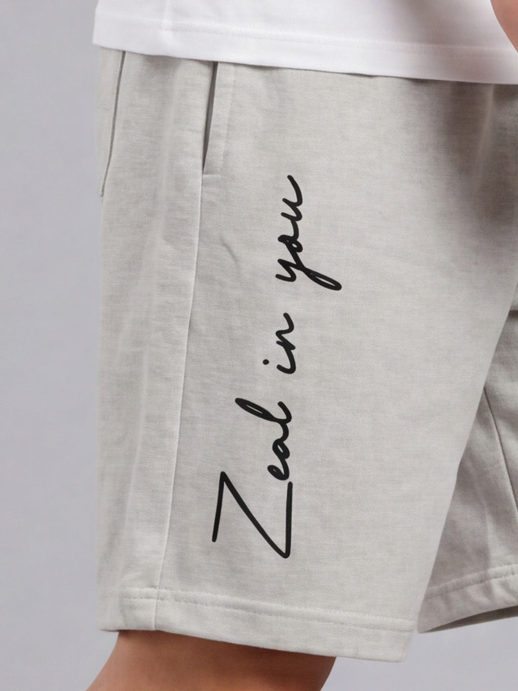 ARDEUR ZEAL IN YOU Men's White Melange Regular Fit Cursive Branding Typography Shorts