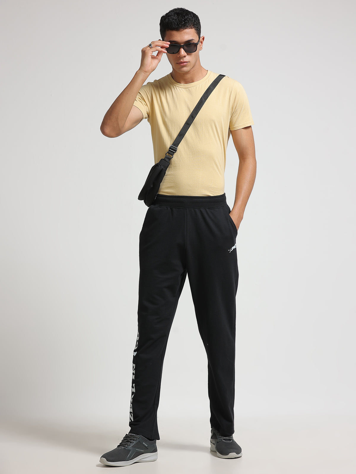 ARDEUR ZEAL IN YOU Men's Regular Fit Track Pants - Black