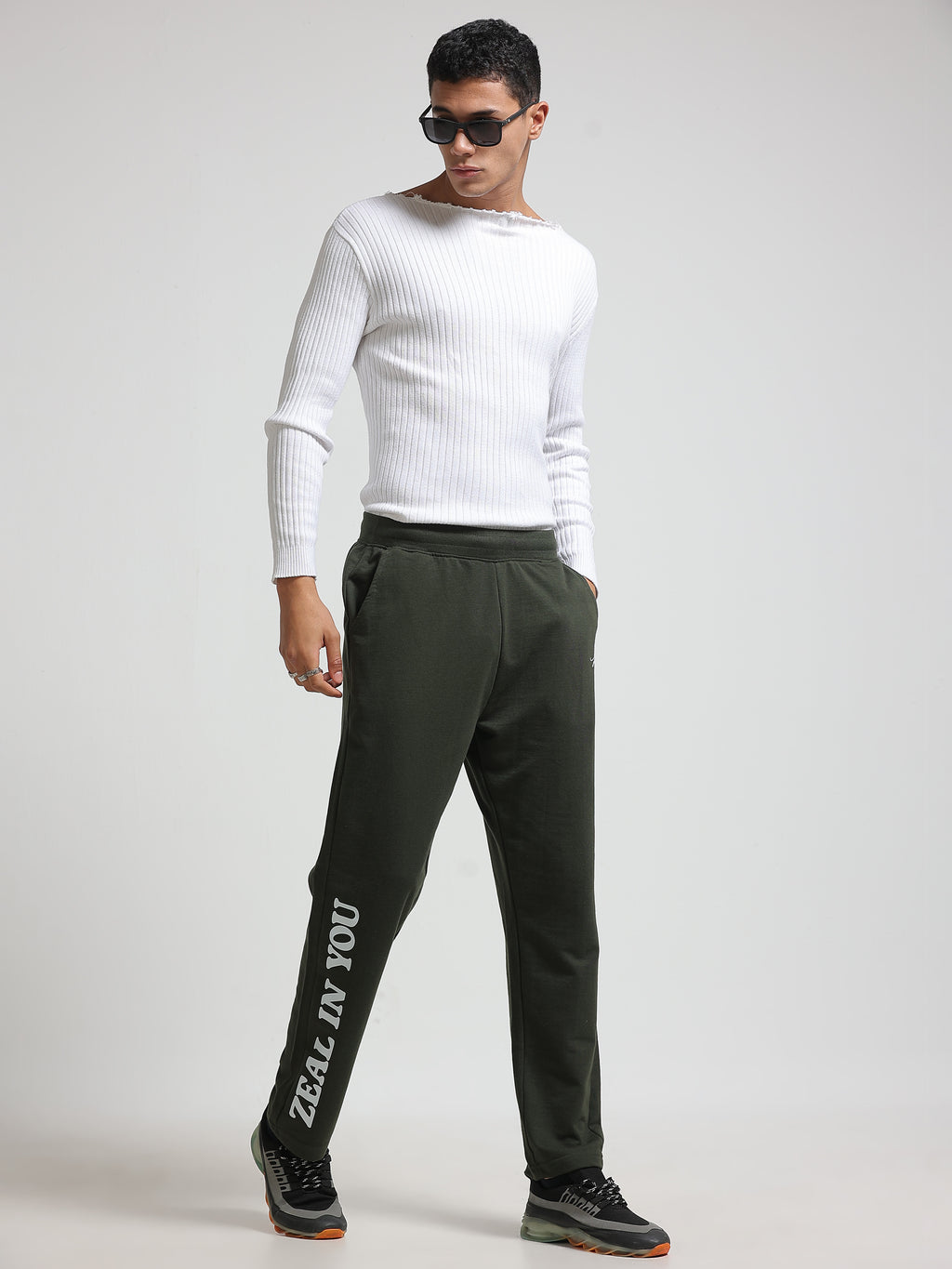 ARDEUR ZEAL IN YOU Men's Regular Fit Track Pants - Olive