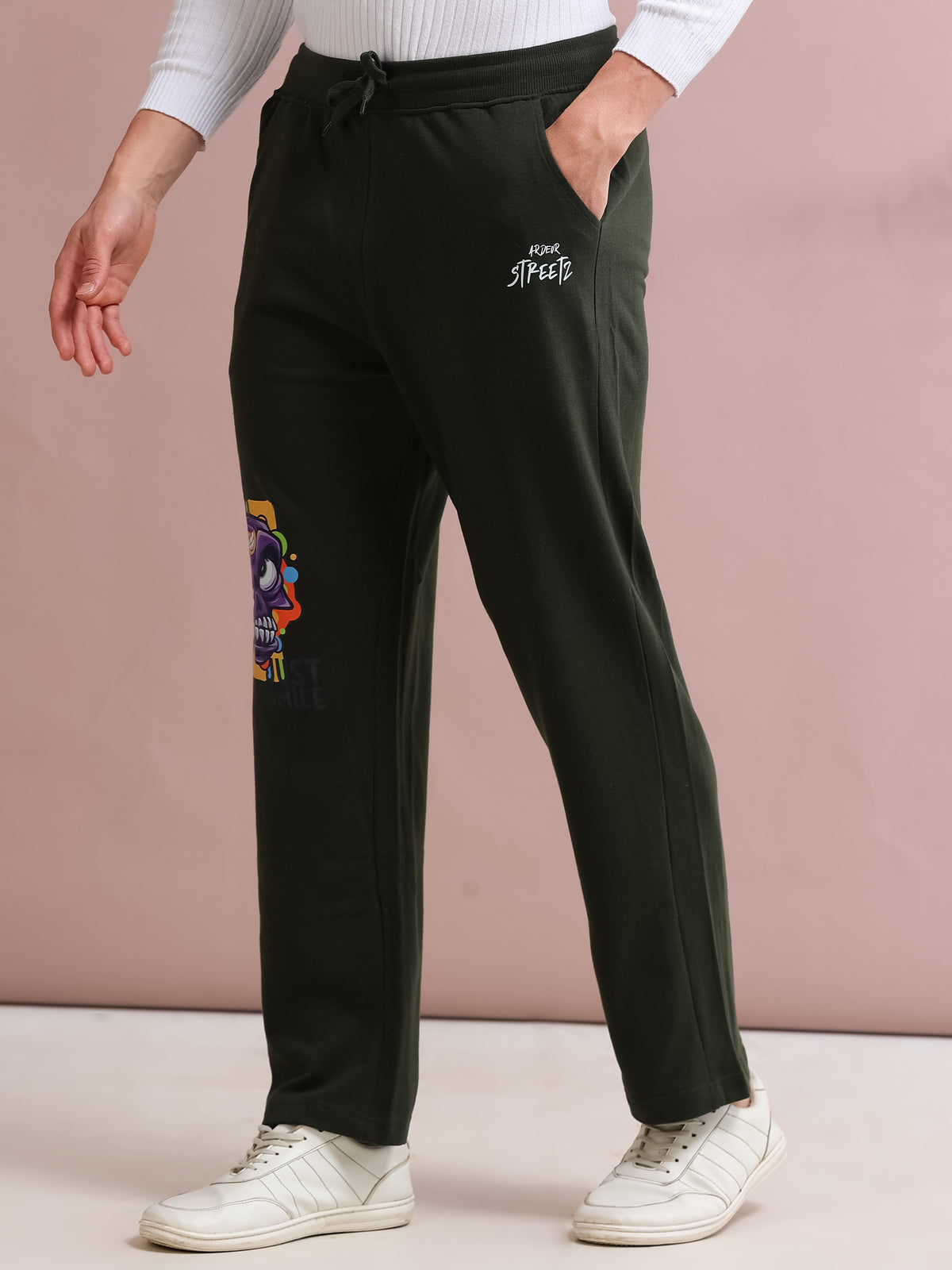 ARDEUR STREETZ Men's Relaxed Fit TypographyTrack Pants - Olive