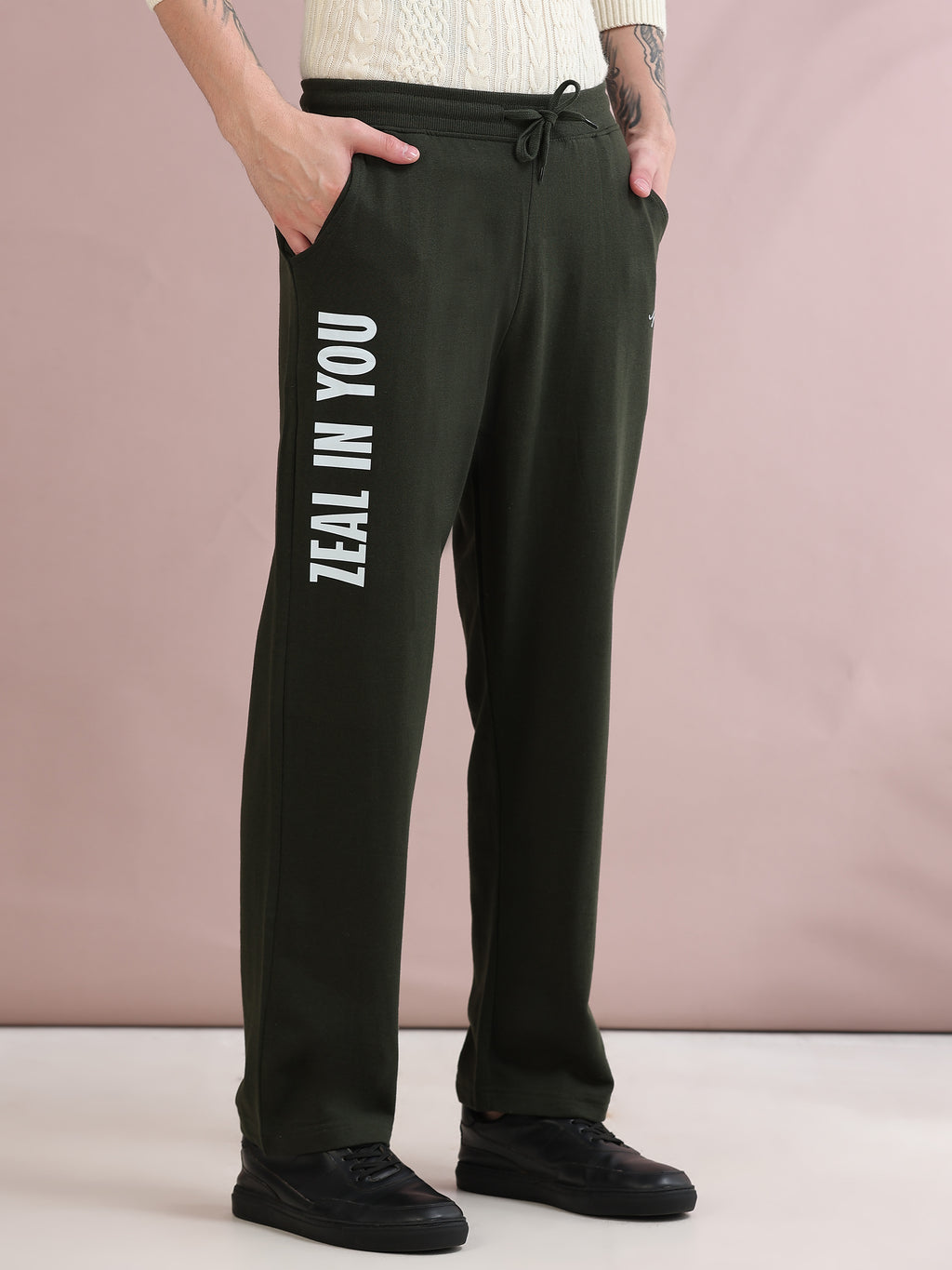 ARDEUR ZEAL IN YOU Men's Relaxed Fit Cotton Blended Track Pants - Olive
