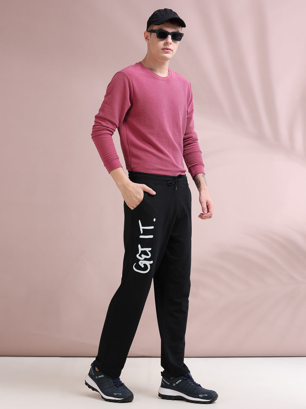 ARDEUR ZEAL IN YOU Men's Relaxed Fit Self Design Track Pants - Black