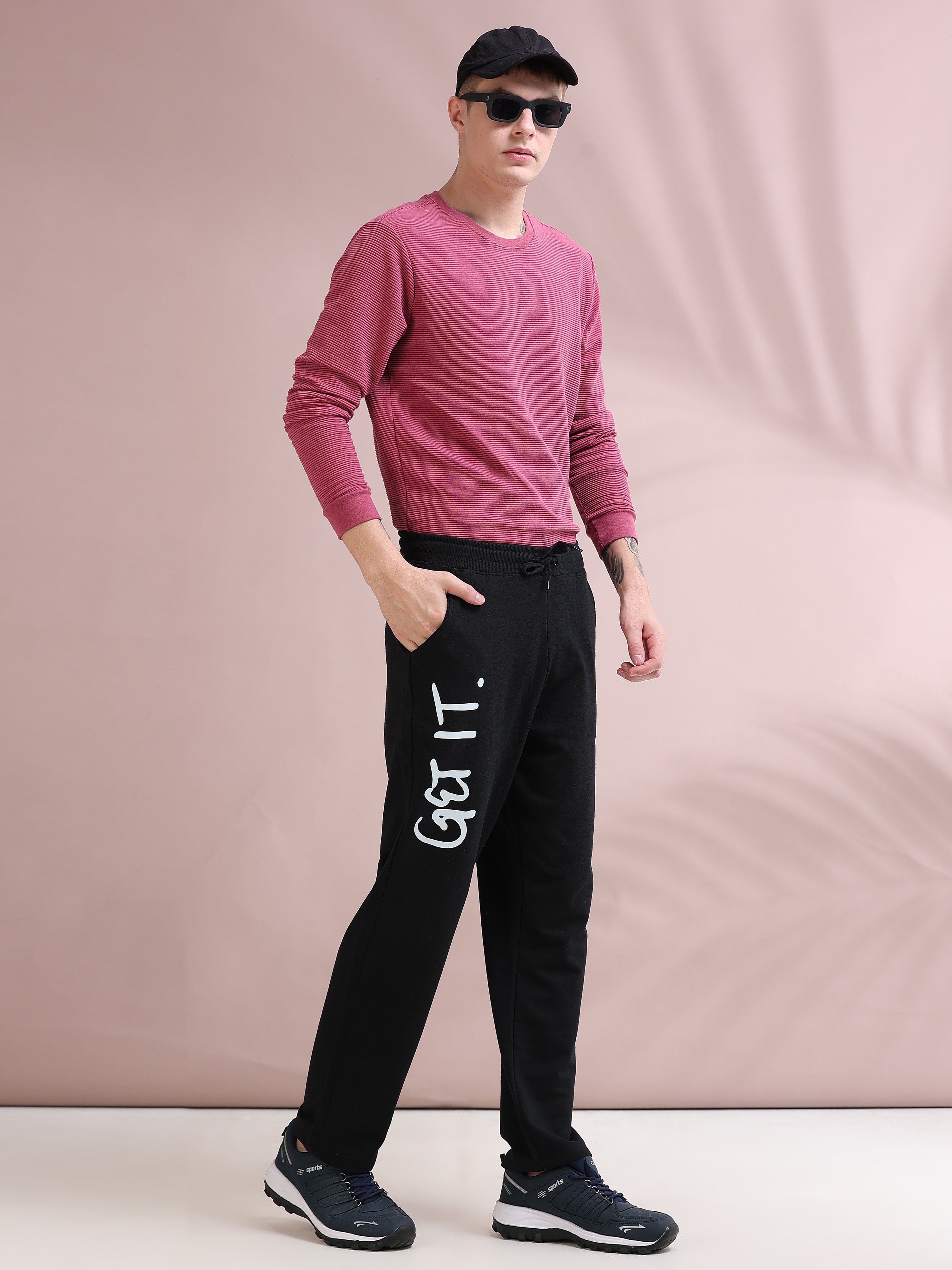 ARDEUR ZEAL IN YOU Men's Relaxed Fit Self Design Track Pants - Black