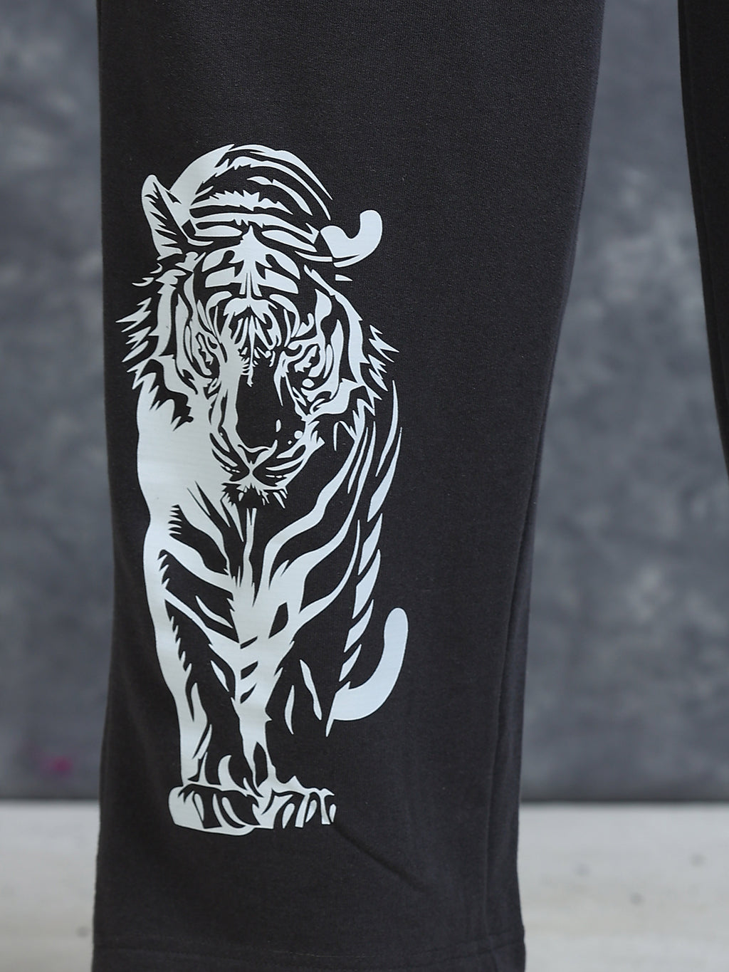 ARDEUR Men Steel Grey Cotton Blend Tiger Printed Baggy Fit Track Pants