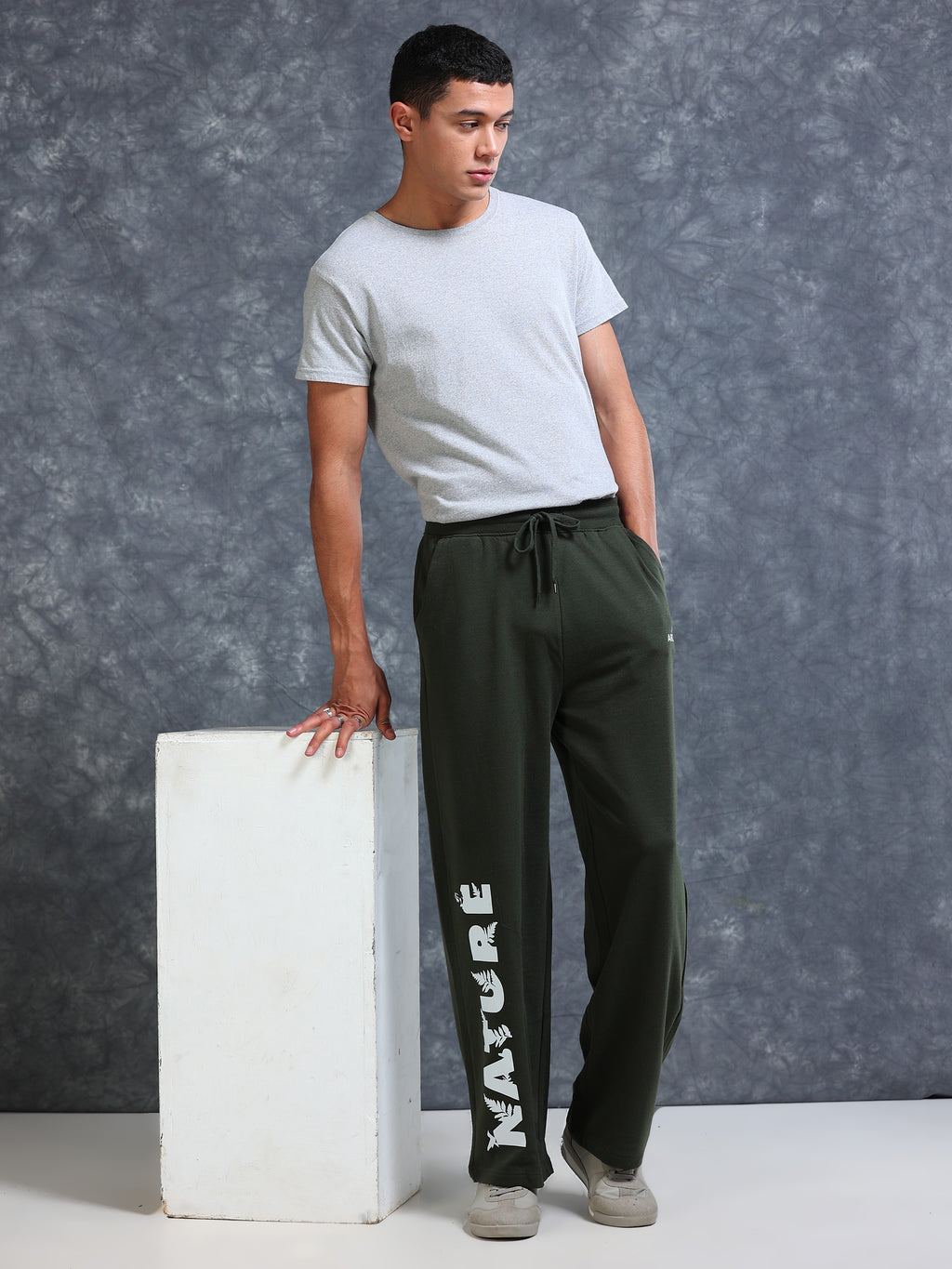 ARDEUR Men Olive Cotton Blend Nature Printed Baggy Fit Track Pants