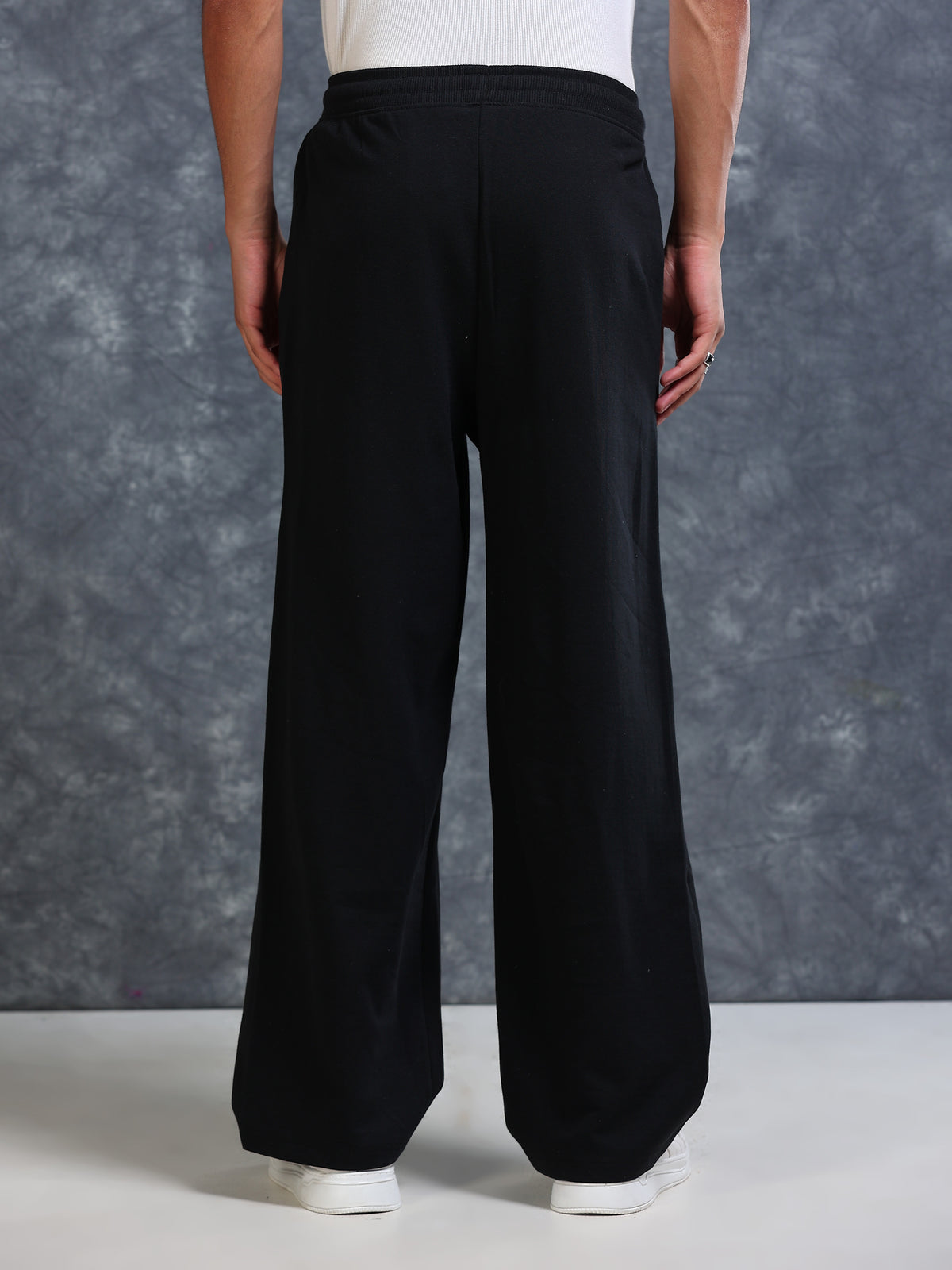 ARDEUR Men Black Cotton Blend Explore Printed Baggy Fit Track Pants