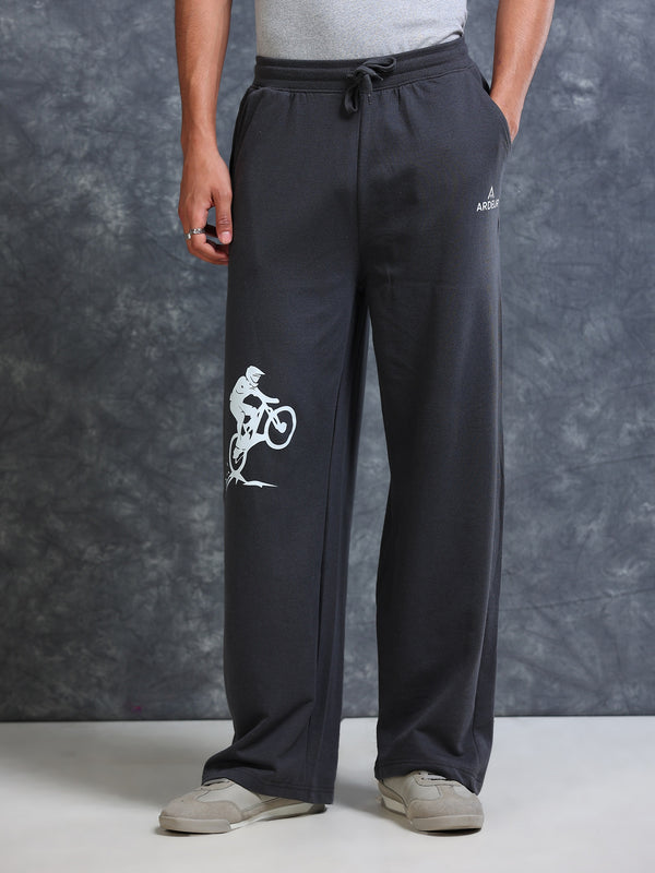ARDEUR Men Steel Grey Cotton Blend Cyclist Printed Baggy Fit Track Pants