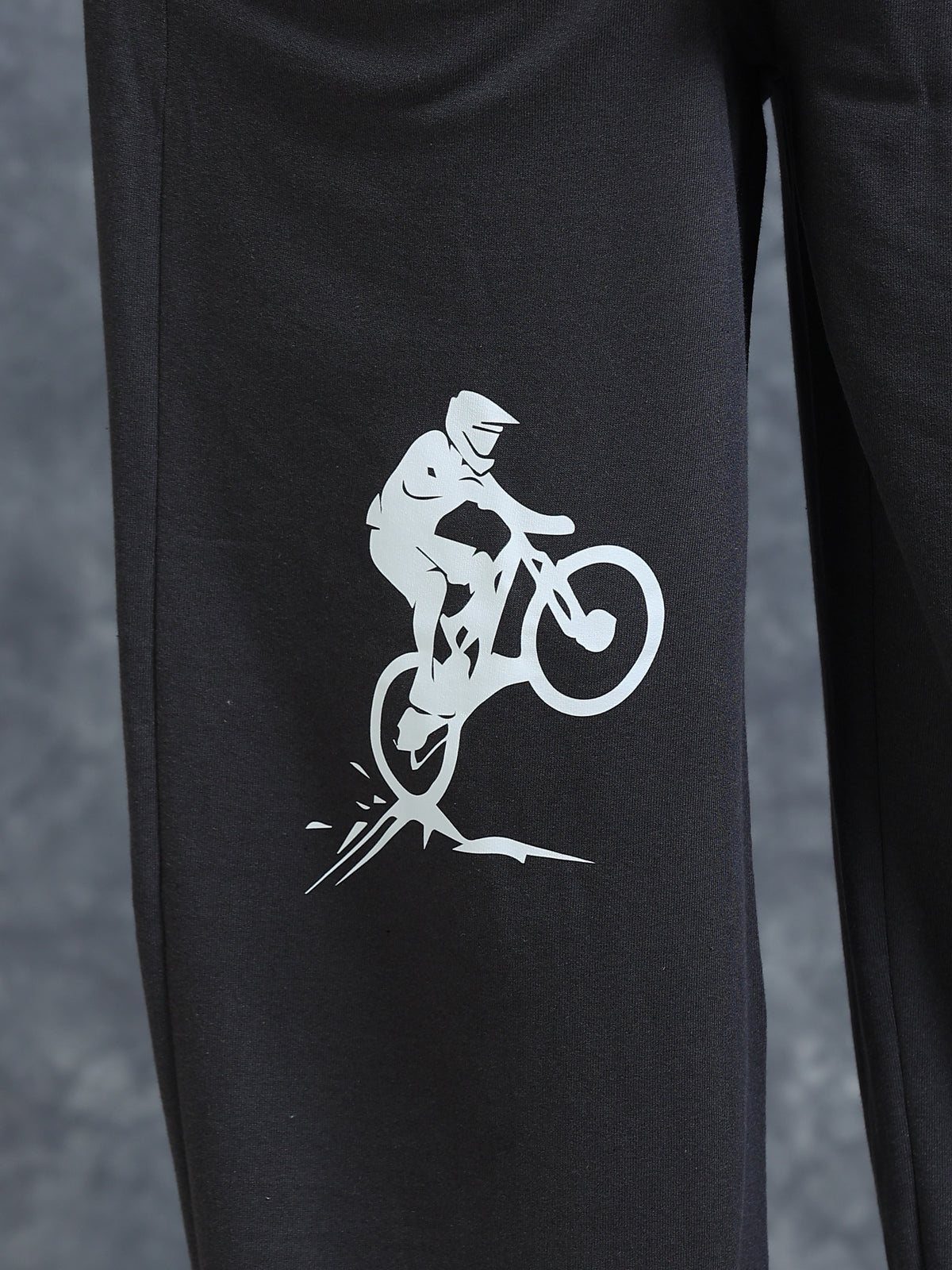 ARDEUR Men Steel Grey Cotton Blend Cyclist Printed Baggy Fit Track Pants