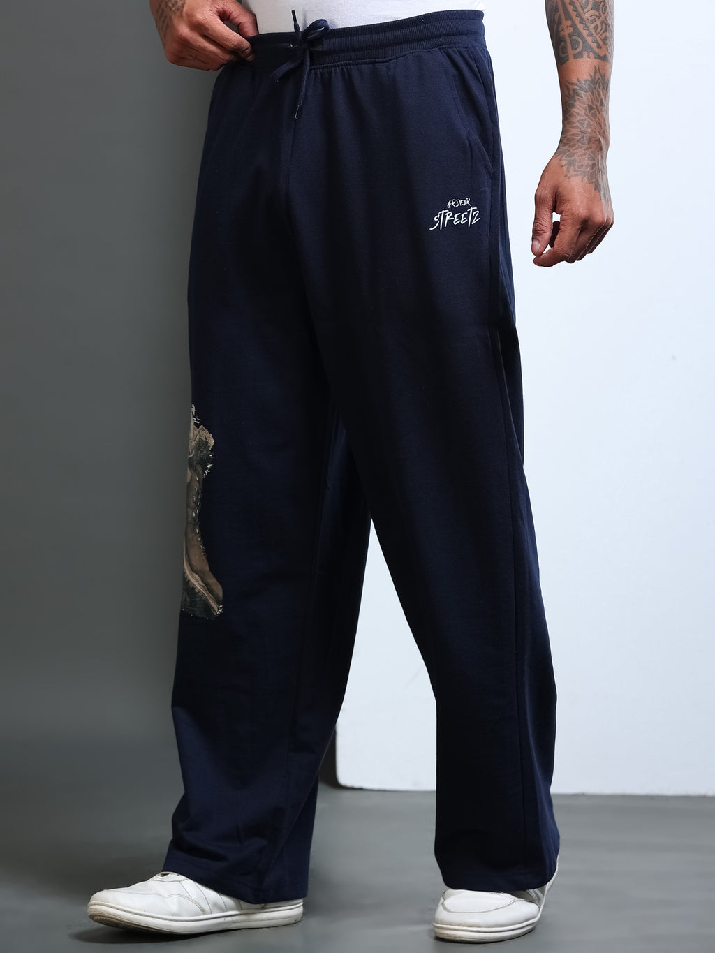 ARDEUR STREETZ Men Navy Cotton Blend Mountain Trail Graphic Baggy Fit Track Pants