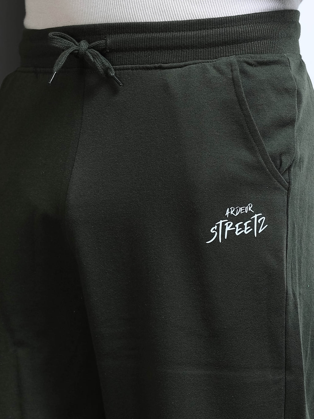 ARDEUR STREETZ Men Olive Cotton Blend Mountain Trail Graphic Baggy Fit Track Pants