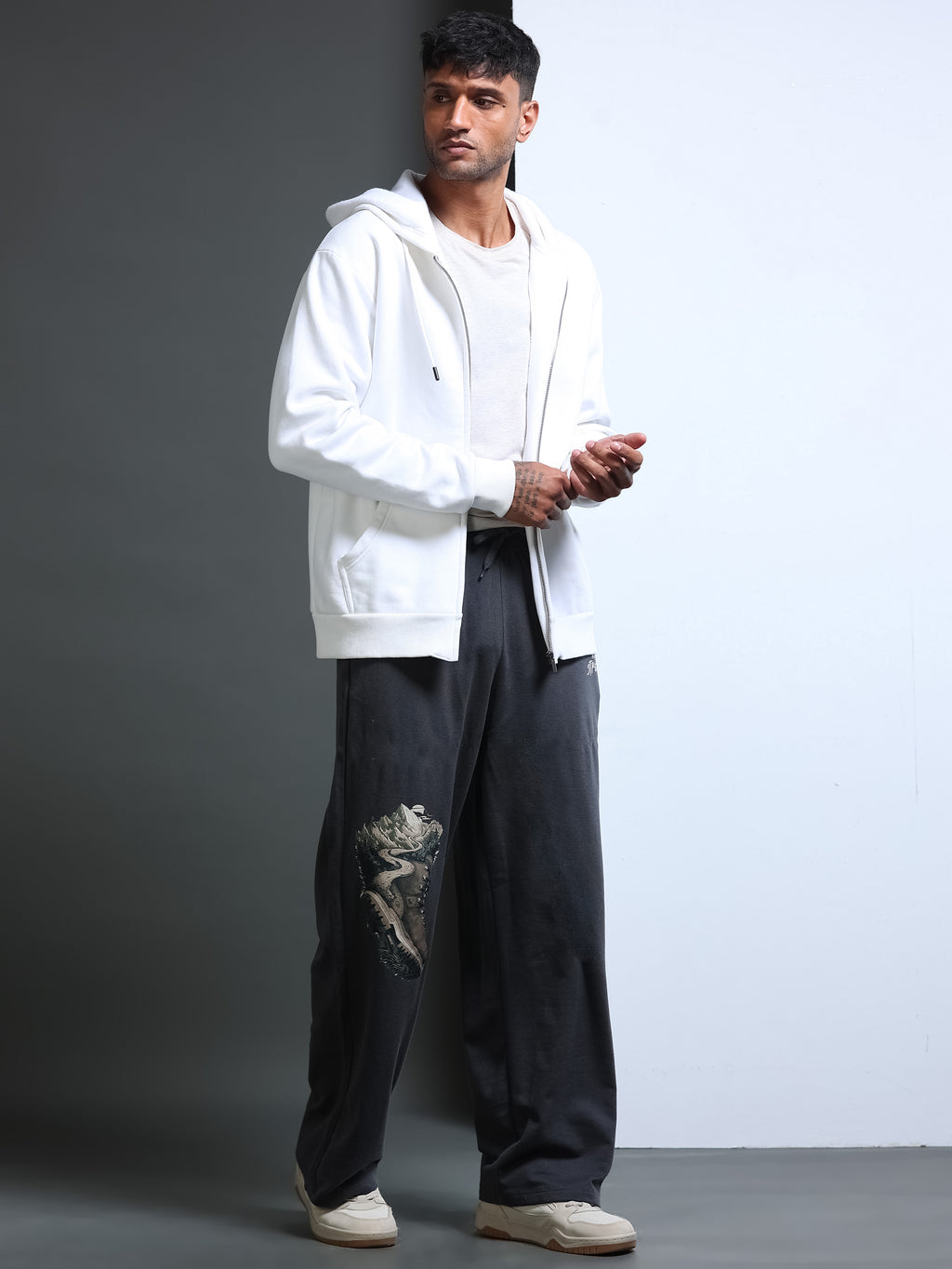 ARDEUR STREETZ Men Steel Grey Cotton Blend Mountain Trail Graphic Baggy Fit Track Pants