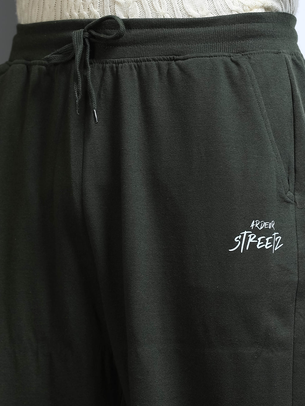 ARDEUR STREETZ Men Olive Cotton Blend Sneaker Graphic Baggy Fit Track Pants