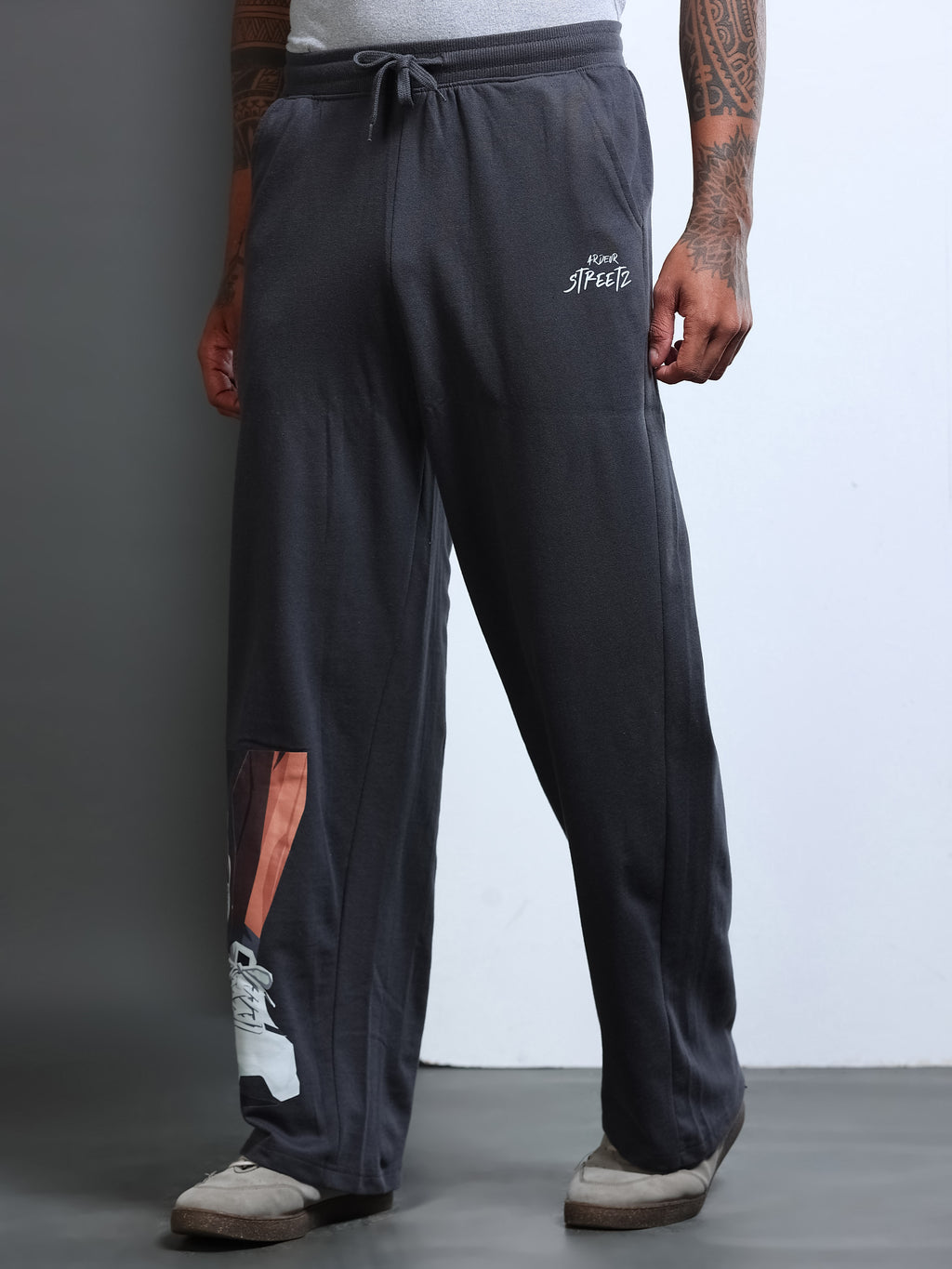 ARDEUR STREETZ Men Steel Grey Cotton Blend Sneaker Graphic Baggy Fit Track Pants