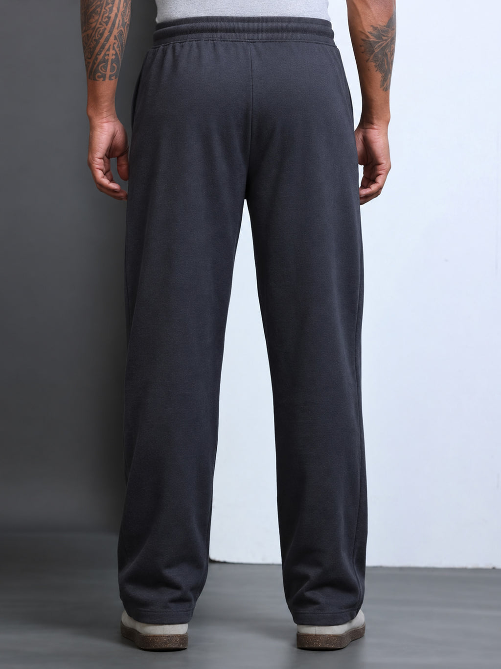 ARDEUR STREETZ Men Steel Grey Cotton Blend Sneaker Graphic Baggy Fit Track Pants