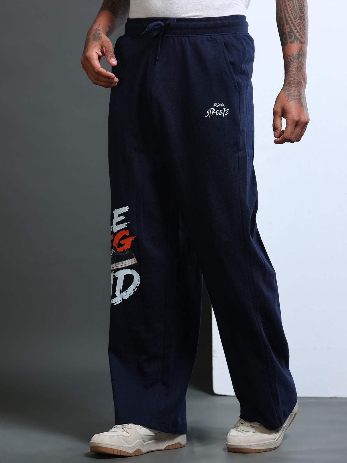 ARDEUR STREETZ Men Navy Cotton Blend LEGEND Printed Baggy Fit Track Pants