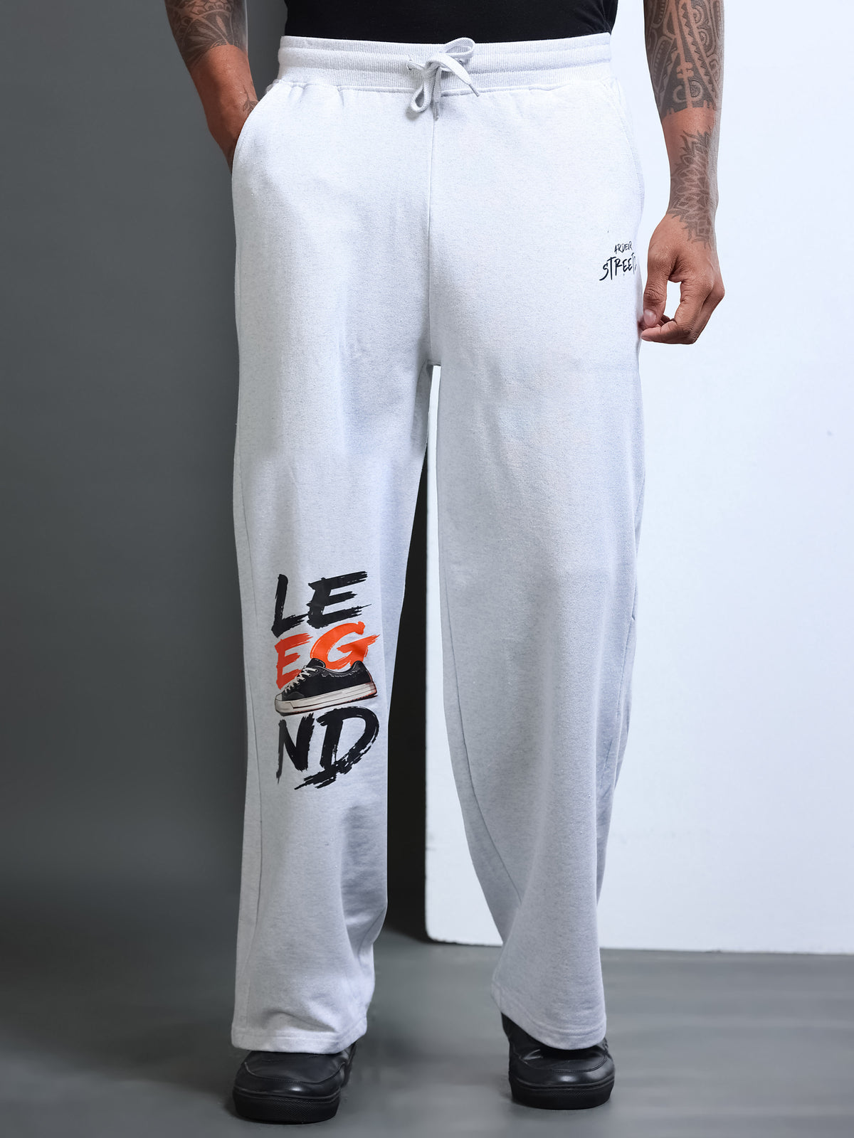 ARDEUR STREETZ Men White Melange Cotton Blend LEGEND Printed Baggy Fit Track Pants
