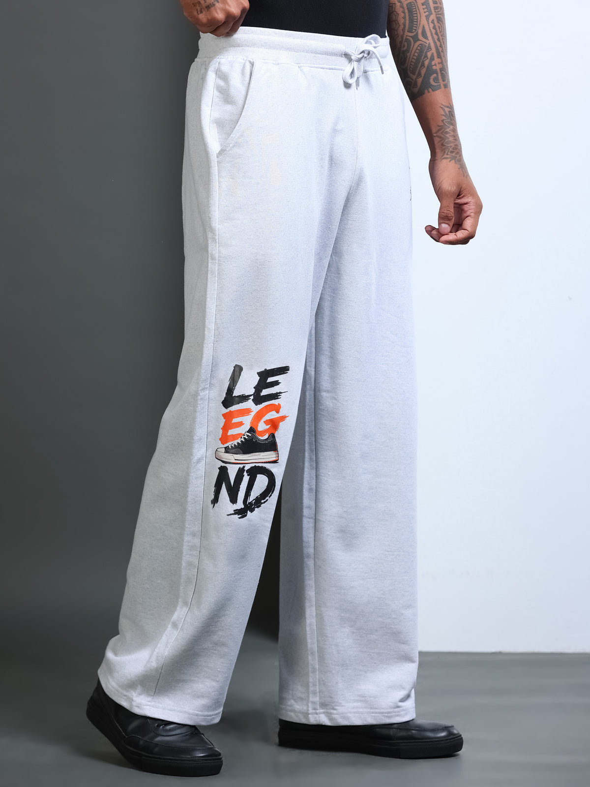 ARDEUR STREETZ Men White Melange Cotton Blend LEGEND Printed Baggy Fit Track Pants