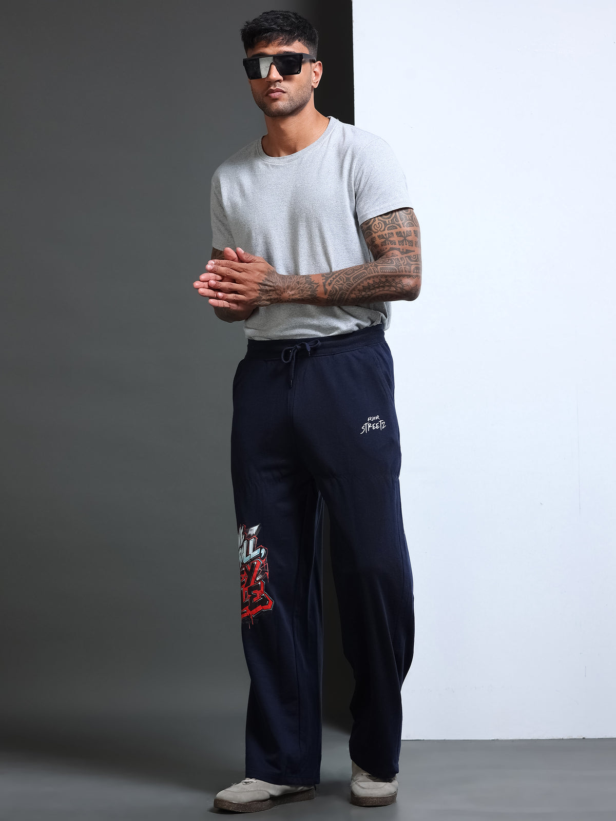 ARDEUR STREETZ Men Navy Cotton Blend WE SCROLL THEY RULE Printed Baggy Fit Track Pants