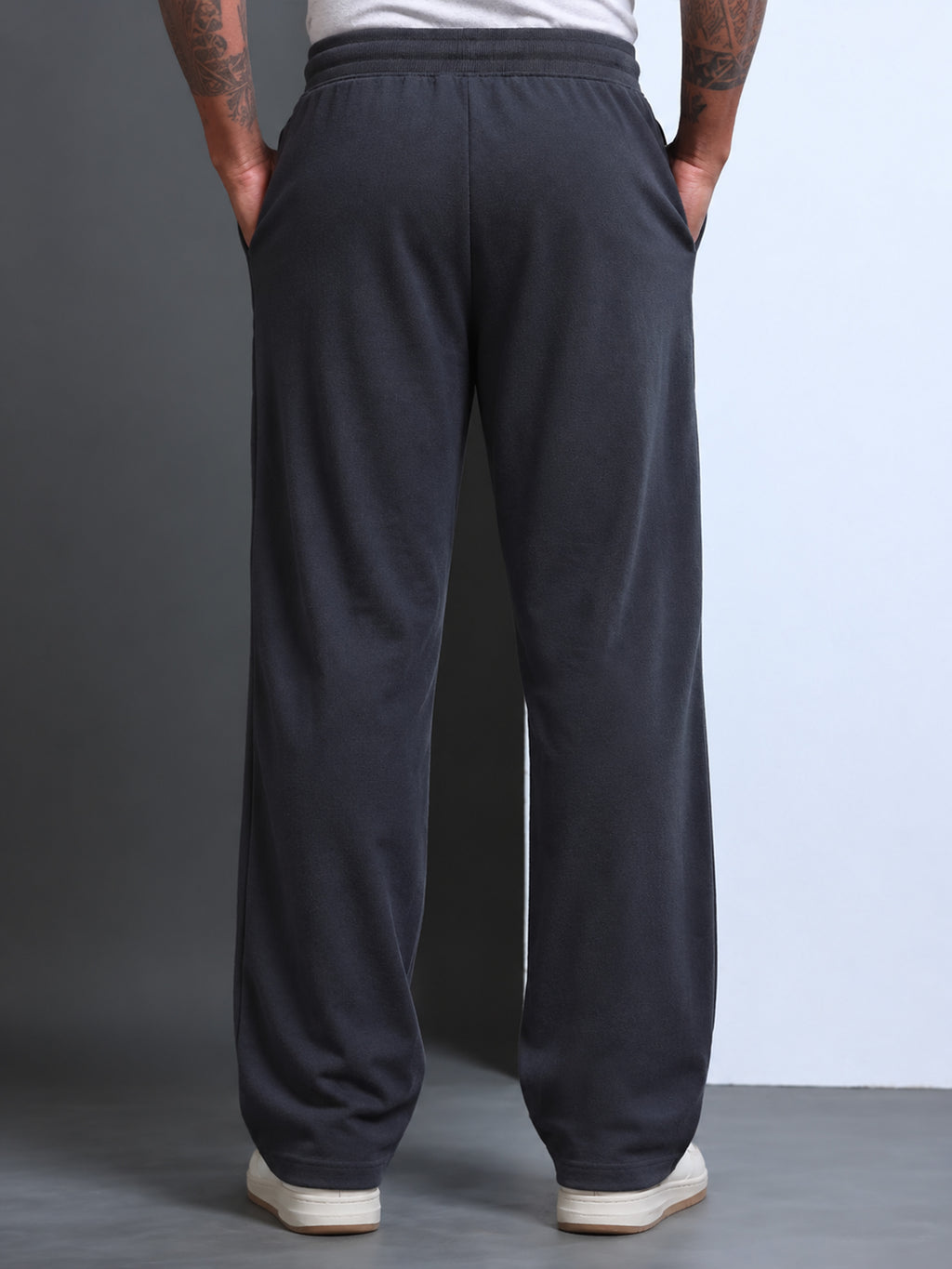 ARDEUR STREETZ Men Steel Grey Cotton Blend WE SCROLL THEY RULE Printed Baggy Fit Track Pants