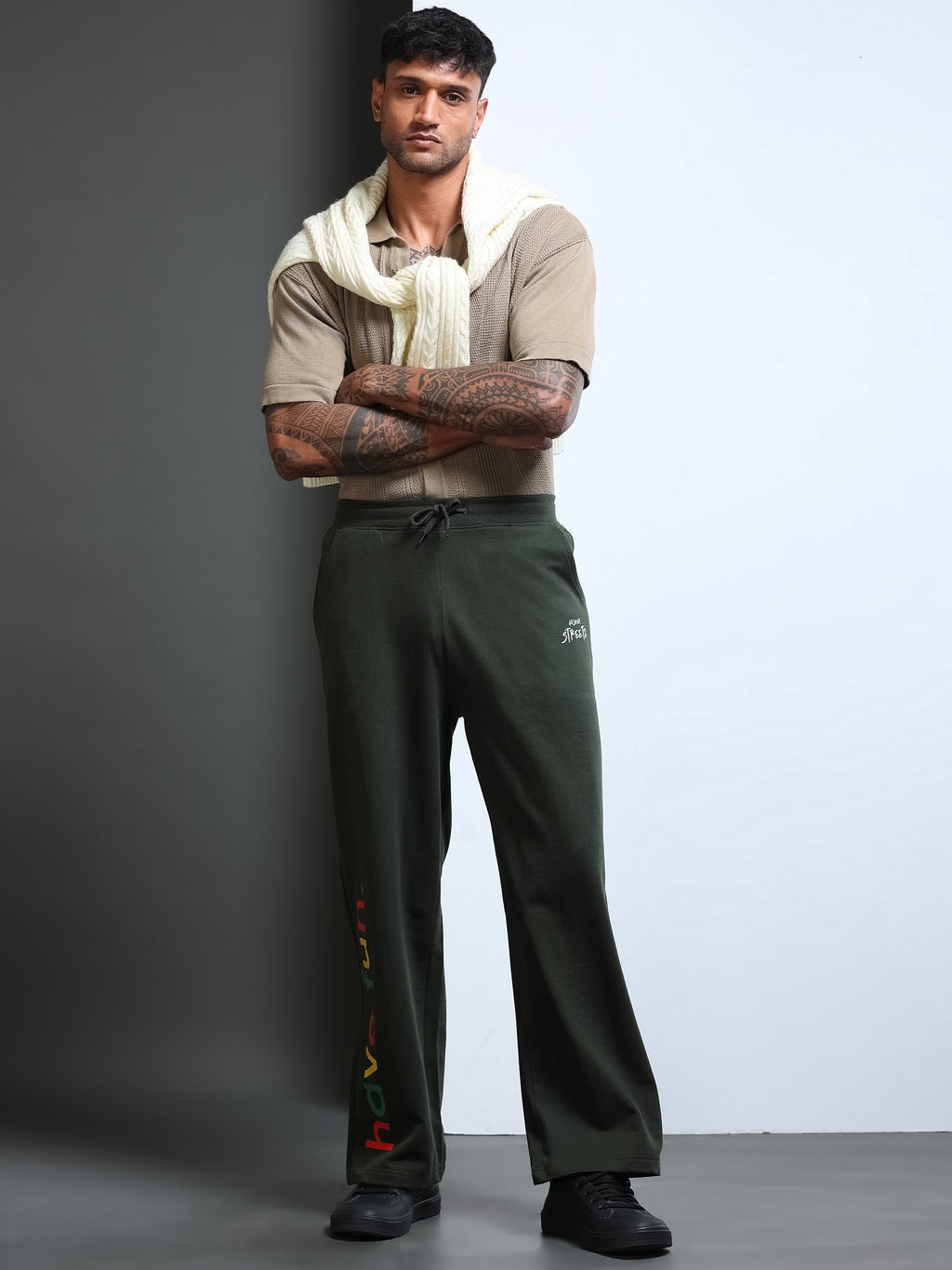 ARDEUR STREETZ Men Olive Cotton Blend Have Fun Printed Baggy Fit Track Pants
