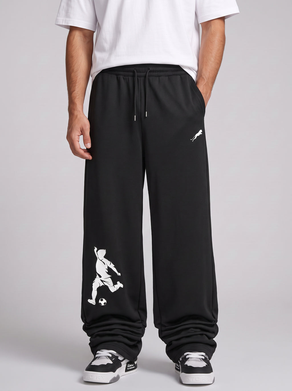 ARDEUR ZEAL IN YOU Mens Black Cotton Blend Football Printed Baggy Fit Track Pants