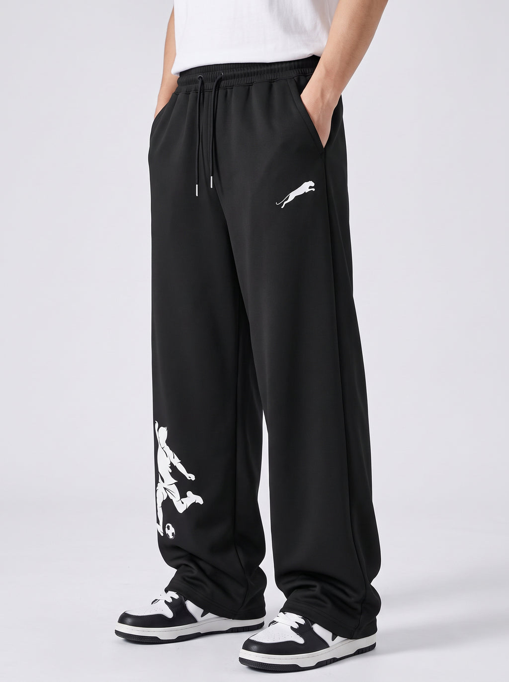 ARDEUR ZEAL IN YOU Mens Black Cotton Blend Football Printed Baggy Fit Track Pants