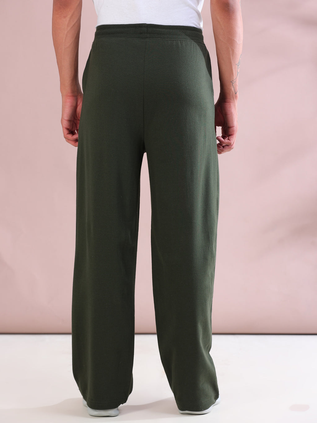 ARDEUR ZEAL IN YOU Mens Olive Cotton Blend Don't Sit Get Fit Printed Baggy Fit Track Pants