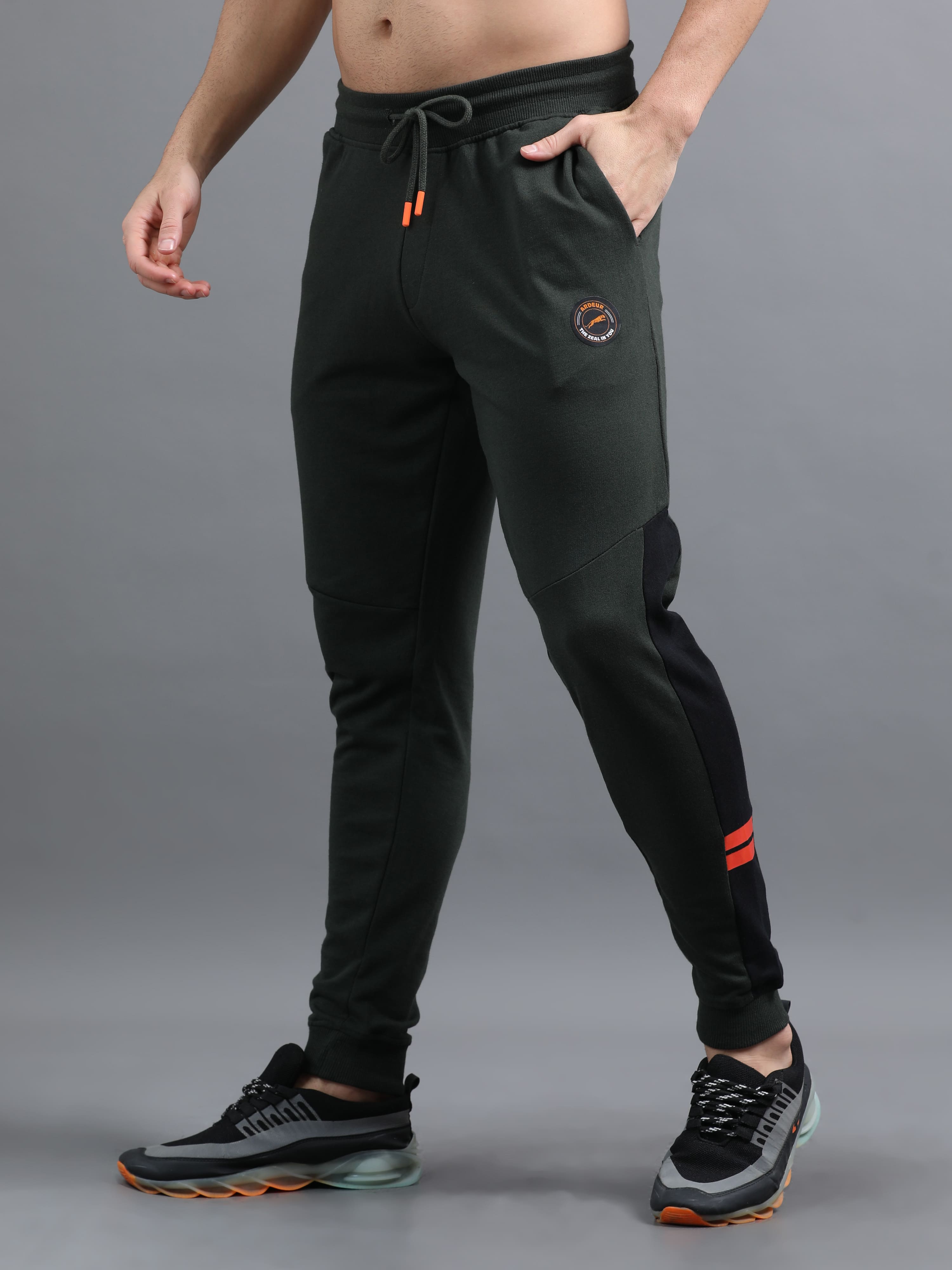 ARDEUR ZEAL IN YOU Men Olive Printed Mid-Rise Joggers