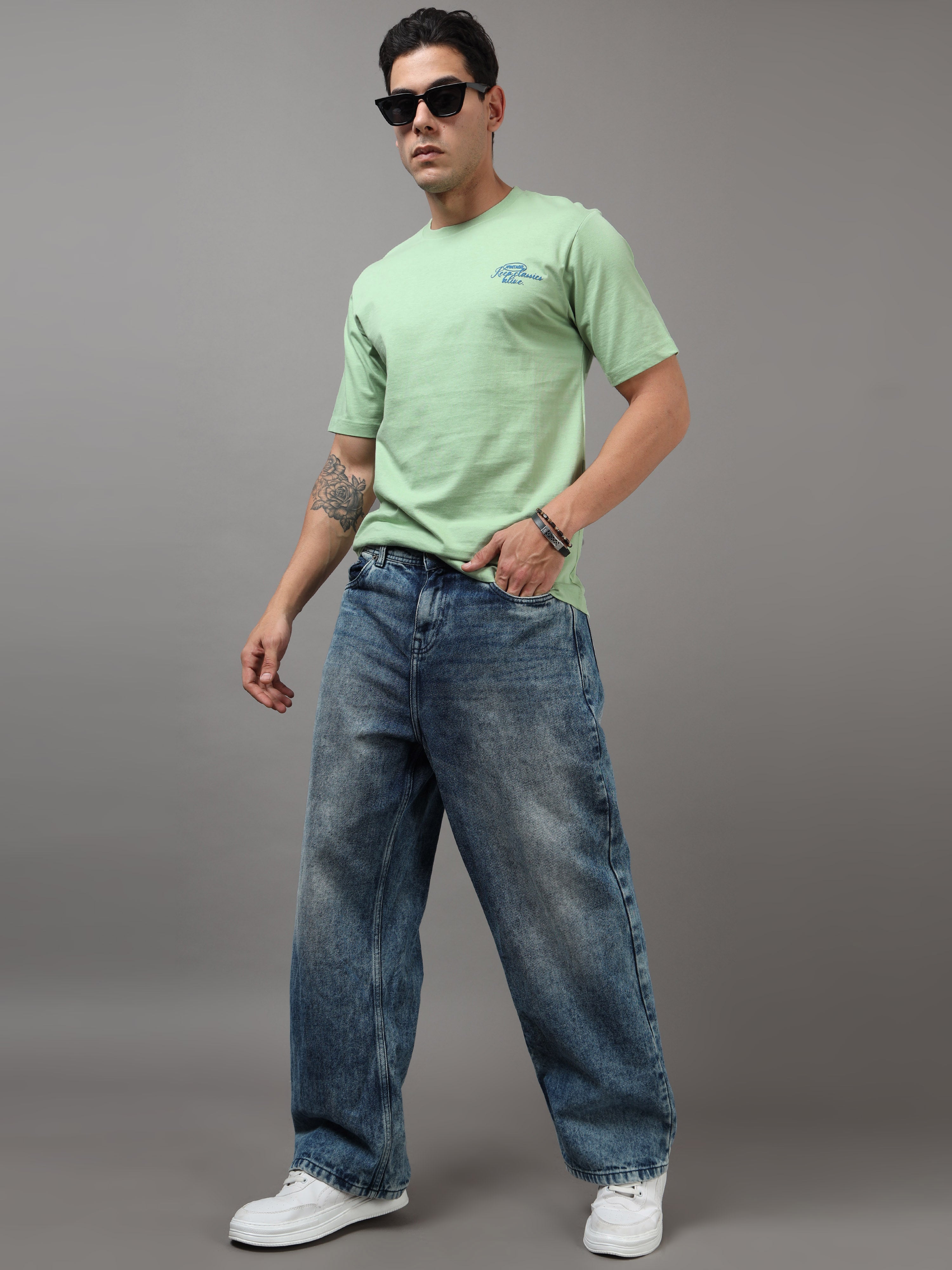 ARDEUR Men Graphic Printed Relaxed Fit Drop Shoulder T-Shirt - Light Green