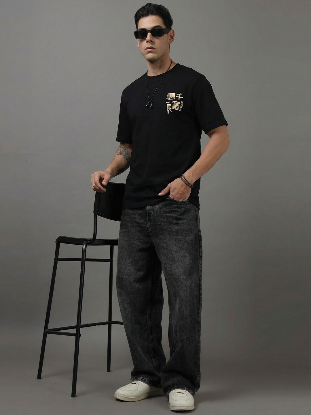 ARDEUR Men Graphic Printed Relaxed Fit Drop Shoulder T-Shirt - Black