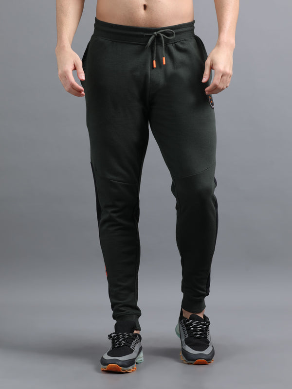 ARDEUR ZEAL IN YOU Men Olive Printed Mid-Rise Joggers